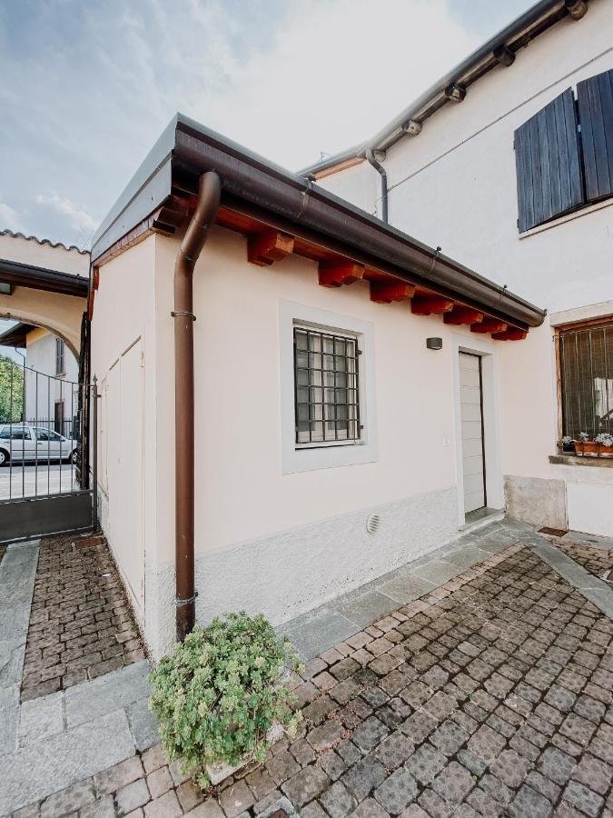 Casa Mysa Lägenhet Costa di Mezzate Exteriör bild